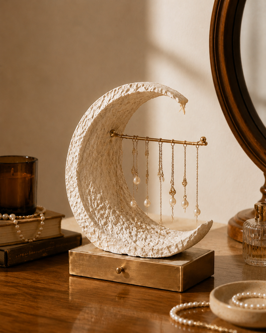 Blotteray Crescent Moon Pearl Jewelry Display Box